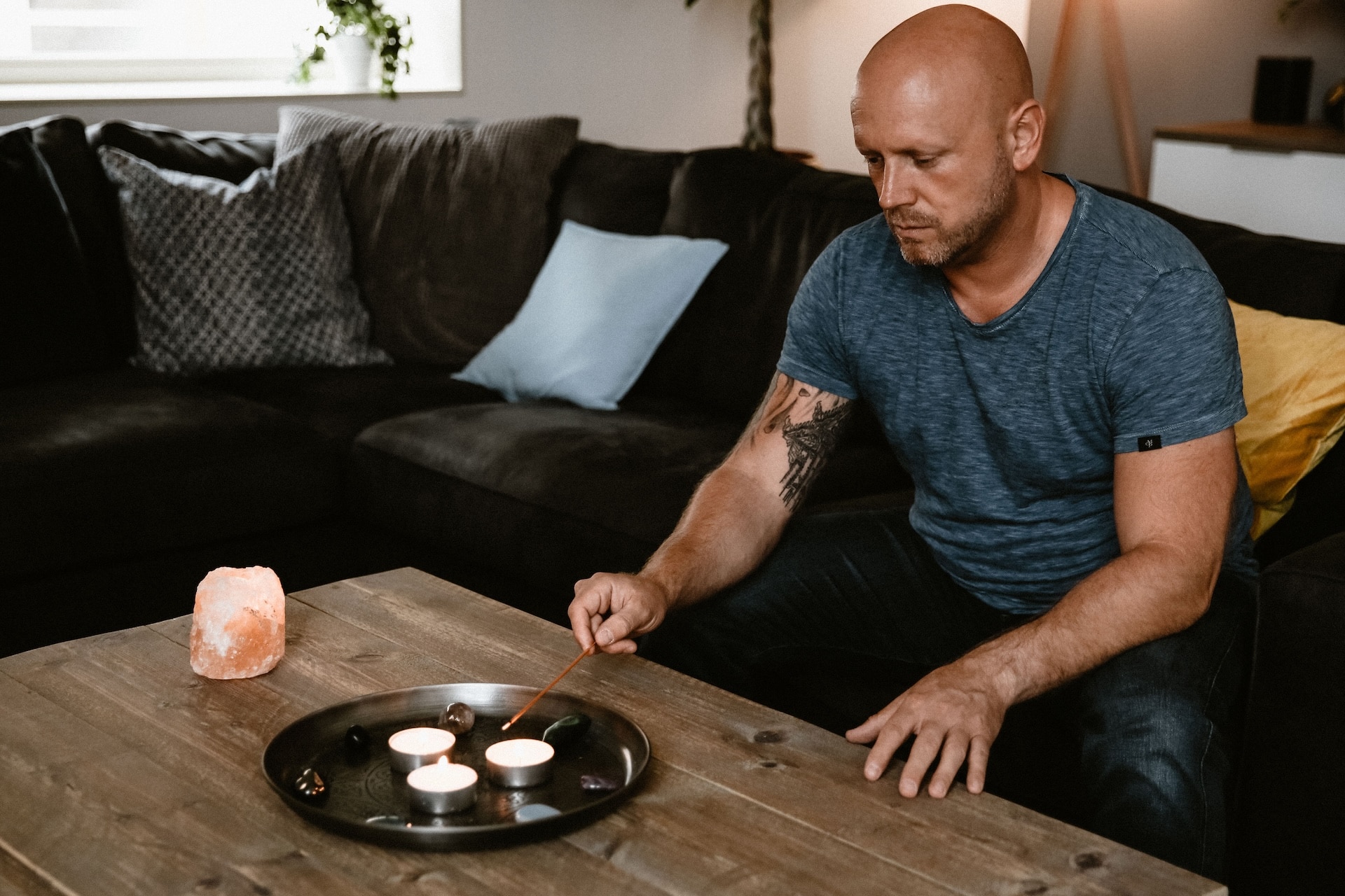 Medium-Patrick-Ik-wierrook-aansteken